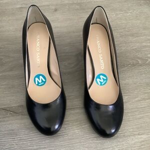 Franco Sarto Classic Black Heels